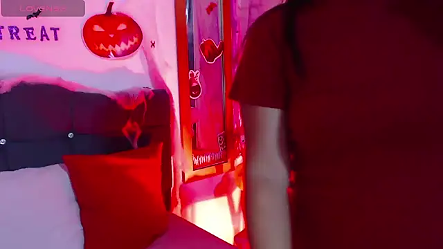 Snapshot of SamantaSweett_ chatting on October 16, 1:01 pm SamantaSweett online show from October 16, 1:01 pm