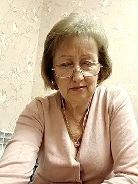 AlikaSwan5821 online show from February 23, 1:41 pm