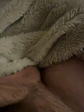 cumshot foryou online show from April 3, 9:57 pm