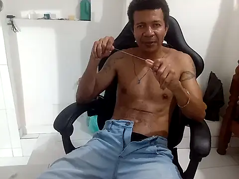 moreno25centimetro online show from October 12, 7:57 pm