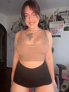 MikssMolly online show from November 28, 4:04 am