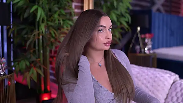 MillaSerene online show from February 2, 6:23 am