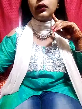 Snapshot of Babe_Doll04 chatting on October 13, 6:35 am Babe Doll04 online show from October 13, 6:35 am