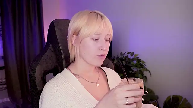 CinBellamy online show from October 3, 6:32 am