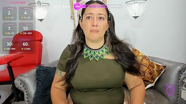 naughty milf esmeralda online show from February 28, 2:23 am