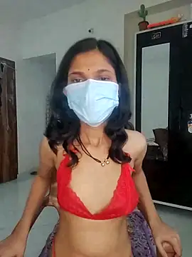 Shivani2002 online show from April 22, 9:55 am