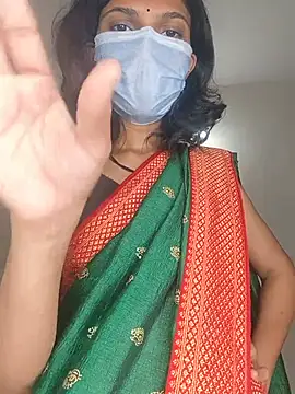 Snapshot of Shivani2002 chatting on July 13, 5:05 pm Shivani2002 online show from July 13, 5:05 pm