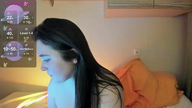 Alice next door online show from December 22, 4:48 pm