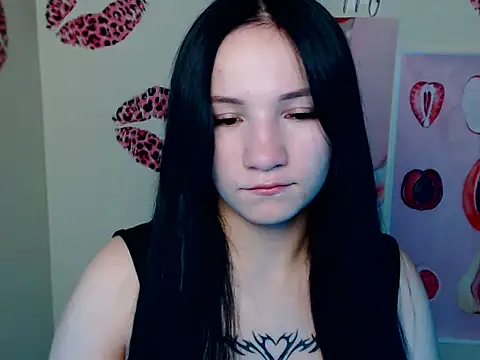 Em7MaA online show from October 17, 6:32 pm