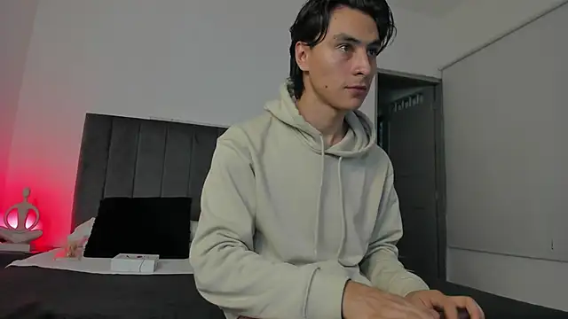 Snapshot of AlexanderHall chatting on September 27, 8:58 pm AlexanderHall online show from September 27, 8:58 pm