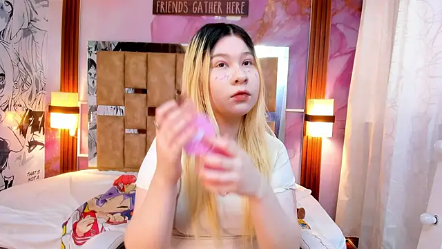 Snapshot of Melody_Lolii chatting on September 27, 6:02 pm Melody Lolii online show from September 27, 6:02 pm