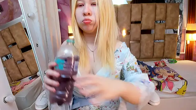 Melody Lolii online show from January 13, 6:13 pm