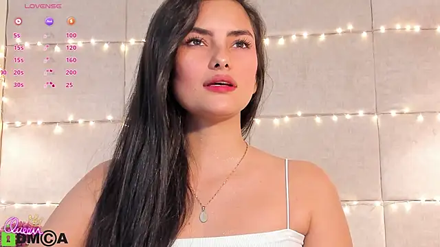 VioletHilton online show from February 4, 6:36 pm