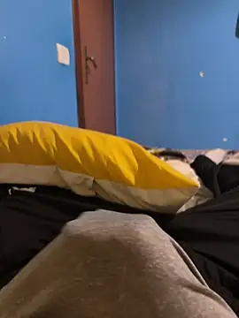 redas242344 online show from March 6, 9:00 pm