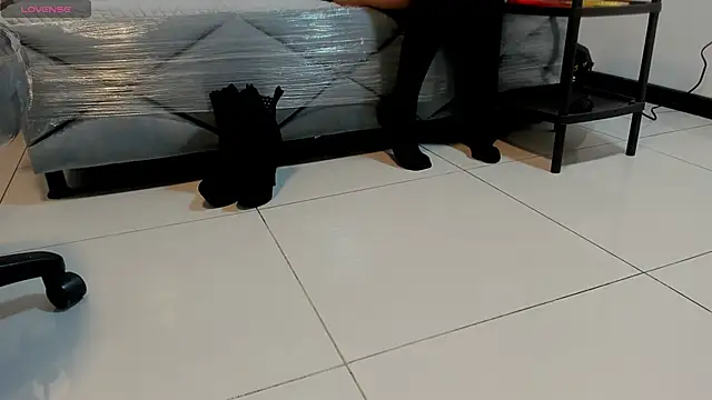 Lilith Zamara online show from December 16, 1:38 pm