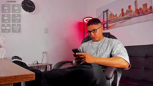 Dash Bukoski online show from January 18, 2:54 pm