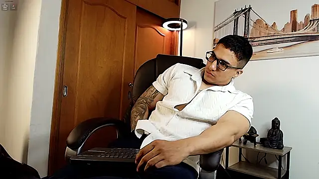 Dash Bukoski online show from March 6, 12:45 pm