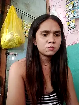 Snapshot of lexyyr17 chatting on March 19, 2:15 am lexyyr17 online show from March 19, 2:15 am