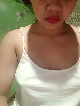 Snapshot of hotmomma8 chatting on September 13, 3:01 pm hotmomma8 online show from September 13, 3:01 pm