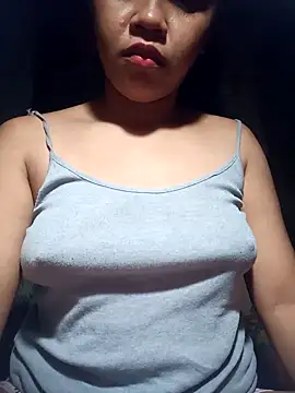 Snapshot of hotmomma8 chatting on October 18, 6:19 pm hotmomma8 online show from October 18, 6:19 pm