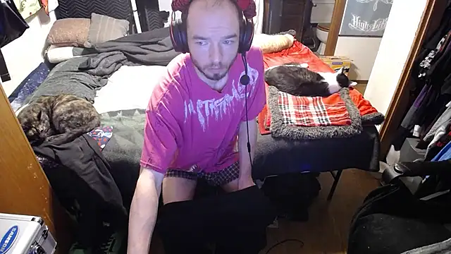 womenhateme69 online show from November 4, 12:15 pm