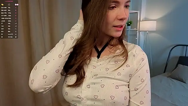 Snapshot of TashiaBosack chatting on October 6, 1:14 am TashiaBosack online show from October 6, 1:14 am