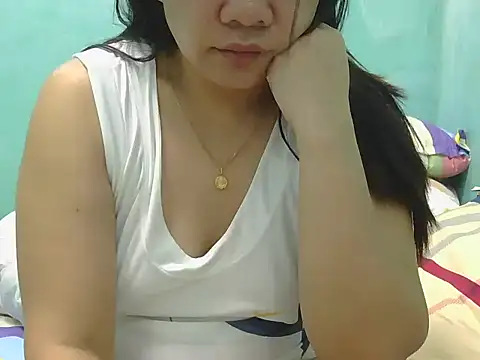 Snapshot of sexychubb101 chatting on June 8, 9:37 pm sexychubb101 online show from June 8, 9:37 pm