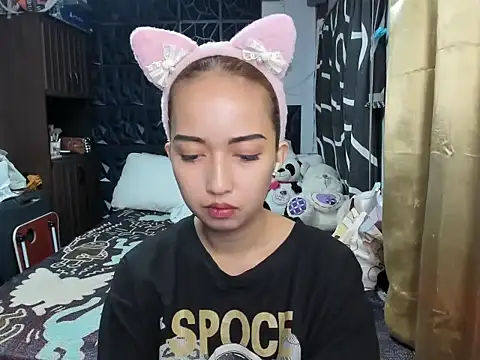 Soft Angel8 online show from December 18, 5:52 pm