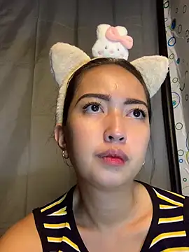 Soft Angel8 online show from May 13, 6:38 pm