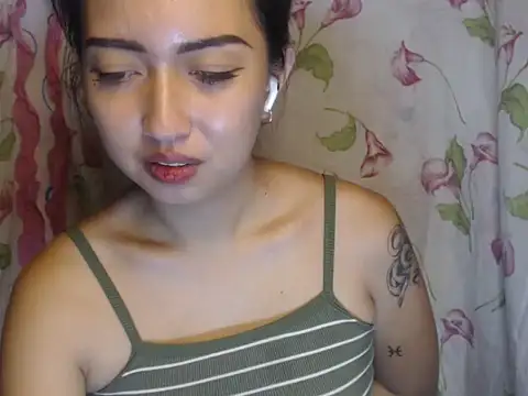 Soft Angel8 online show from June 7, 6:11 pm