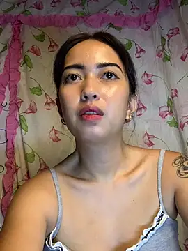 Soft Angel8 online show from June 10, 6:18 pm