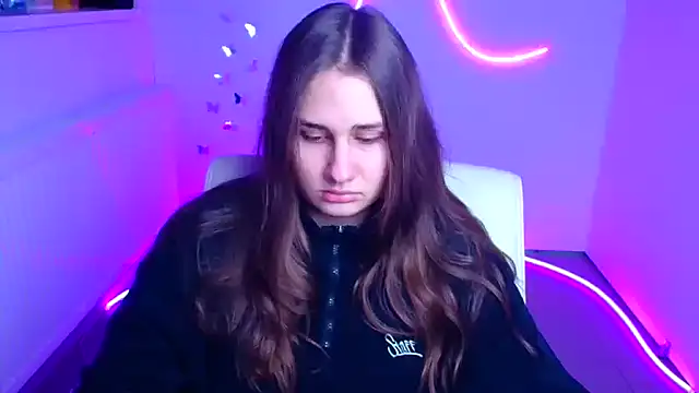 Stefanie Sweet online show from December 20, 6:31 am