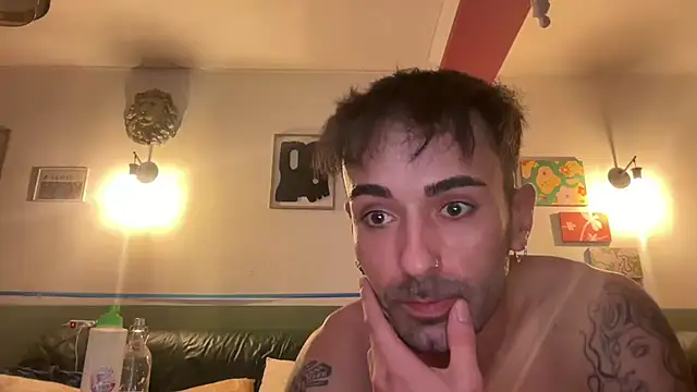 bertfaust online show from October 3, 9:23 pm