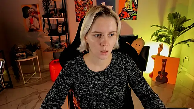 Snapshot of BethanyCloud chatting on October 28, 5:22 am BethanyCloud online show from October 28, 5:22 am