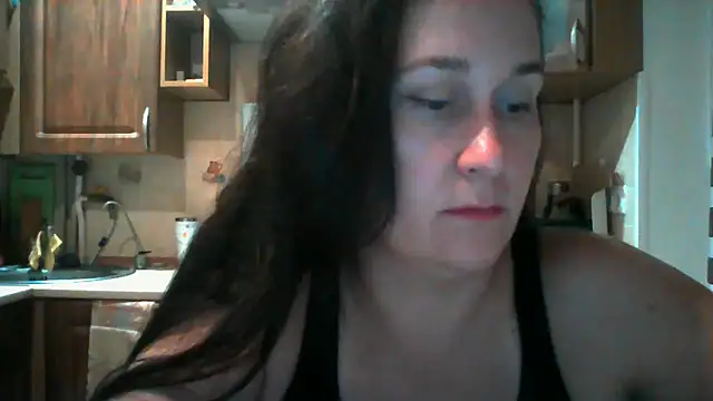 Amandda  online show from September 8, 6:40 pm