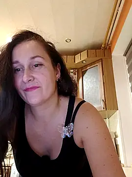 Amandda  online show from October 15, 7:03 pm