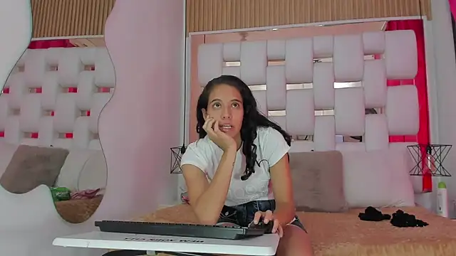 MiaCours online show from October 5, 2:37 pm