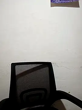 Mia-Glow online show from April 24, 11:01 am