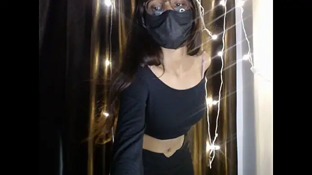 Snapshot of _kamyaa09 chatting on October 30, 6:15 am  kamyaa09 online show from October 30, 6:15 am