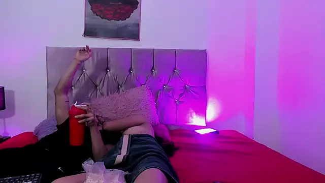 AndretiiAndCamila online show from October 3, 8:06 pm