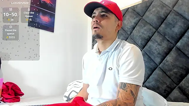 OwenStonne  online show from November 20, 12:05 pm