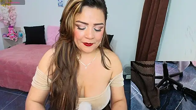 Paulina-Becerraa online show from March 29, 4:45 am