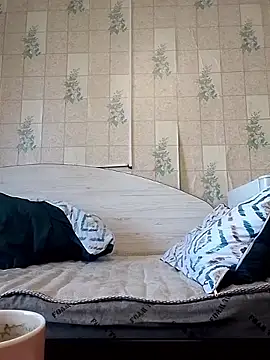 Tupo070481 online show from September 14, 11:42 am