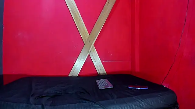 Snapshot of aiiram_hard_sex chatting on September 27, 1:54 am aiiram hard sex online show from September 27, 1:54 am