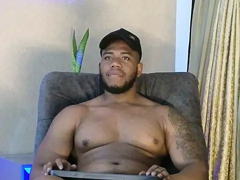 Snapshot of BenjaminCol_ chatting on September 17, 10:00 pm BenjaminCol  online show from September 17, 10:00 pm