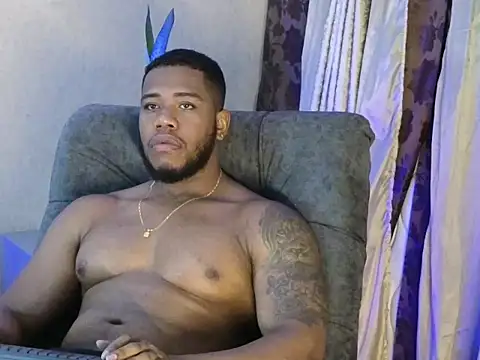 Snapshot of BenjaminCol_ chatting on October 17, 1:09 am BenjaminCol  online show from October 17, 1:09 am