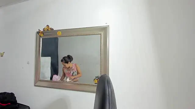 evelynesex online show from February 19, 3:46 am