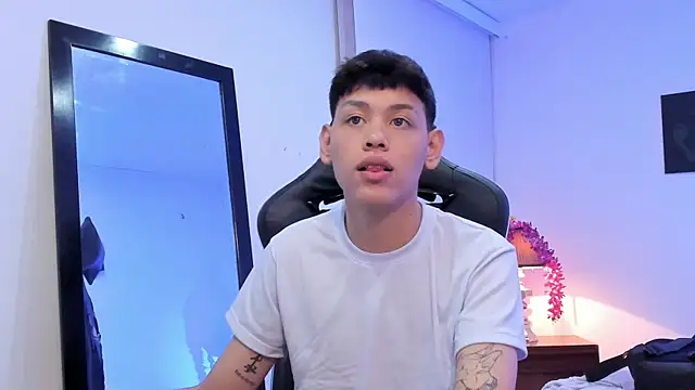 zeus blaze online show from September 18, 3:36 pm