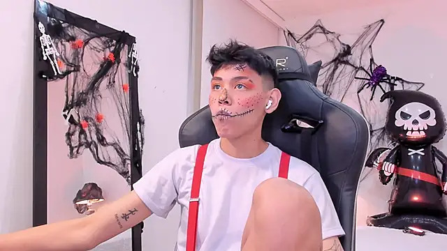 zeus blaze online show from October 3, 12:24 pm