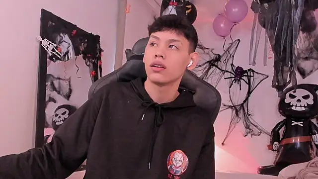 zeus blaze online show from October 8, 12:14 pm